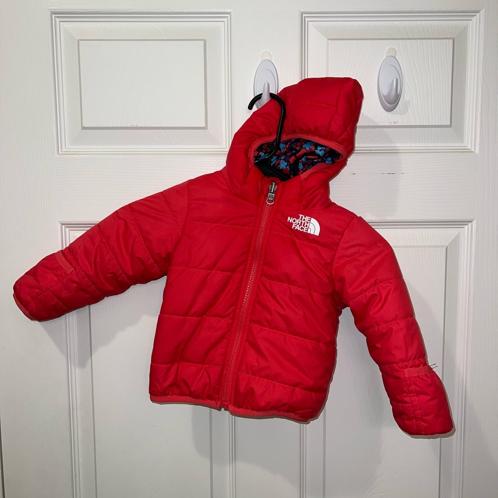 Infant 12-18 month reversible lightweight jacket.